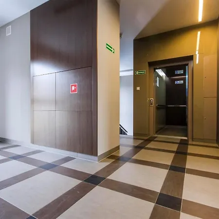 Kwartal Kamienic Neptun Z Garazem - Comfy Appartement *